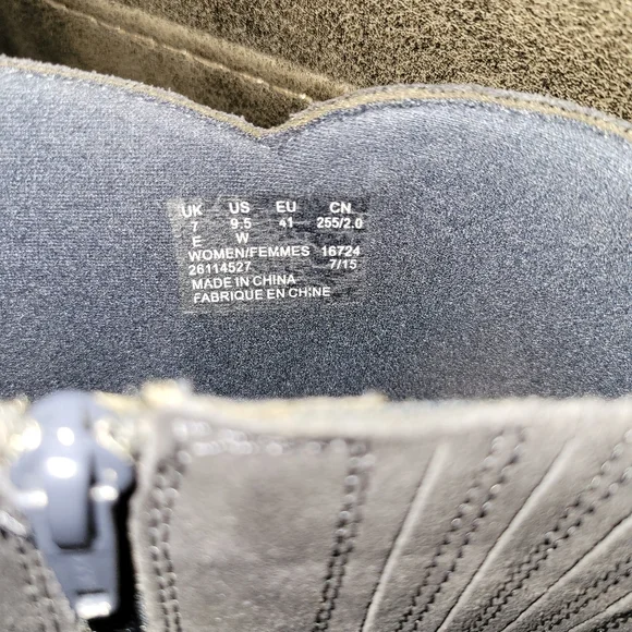 Clarks Whistle Whey wide leg boots dark Navy blue size 9.5 - Picture 3 of 9